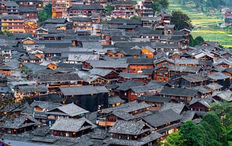 昌都6种常见的外墙仿石漆施工工艺！